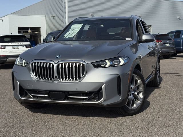 Used 2026 BMW X5 xDrive50e AWD/4WD image 3