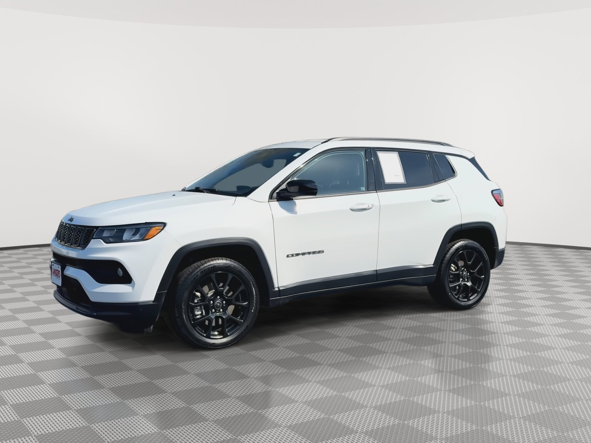 Used 2025 Jeep Compass Latitude w/ Altitude Special Edition image 4