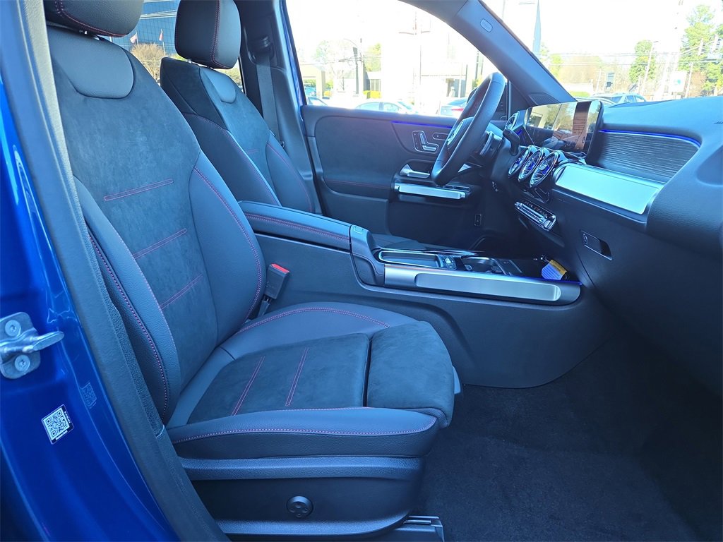 New 2026 Mercedes-Benz GLB 250 4MATIC image 16