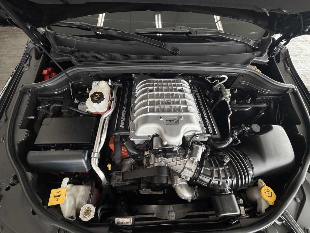 Used 2025 Dodge Durango SRT Hellcat AWD/4WD image 32