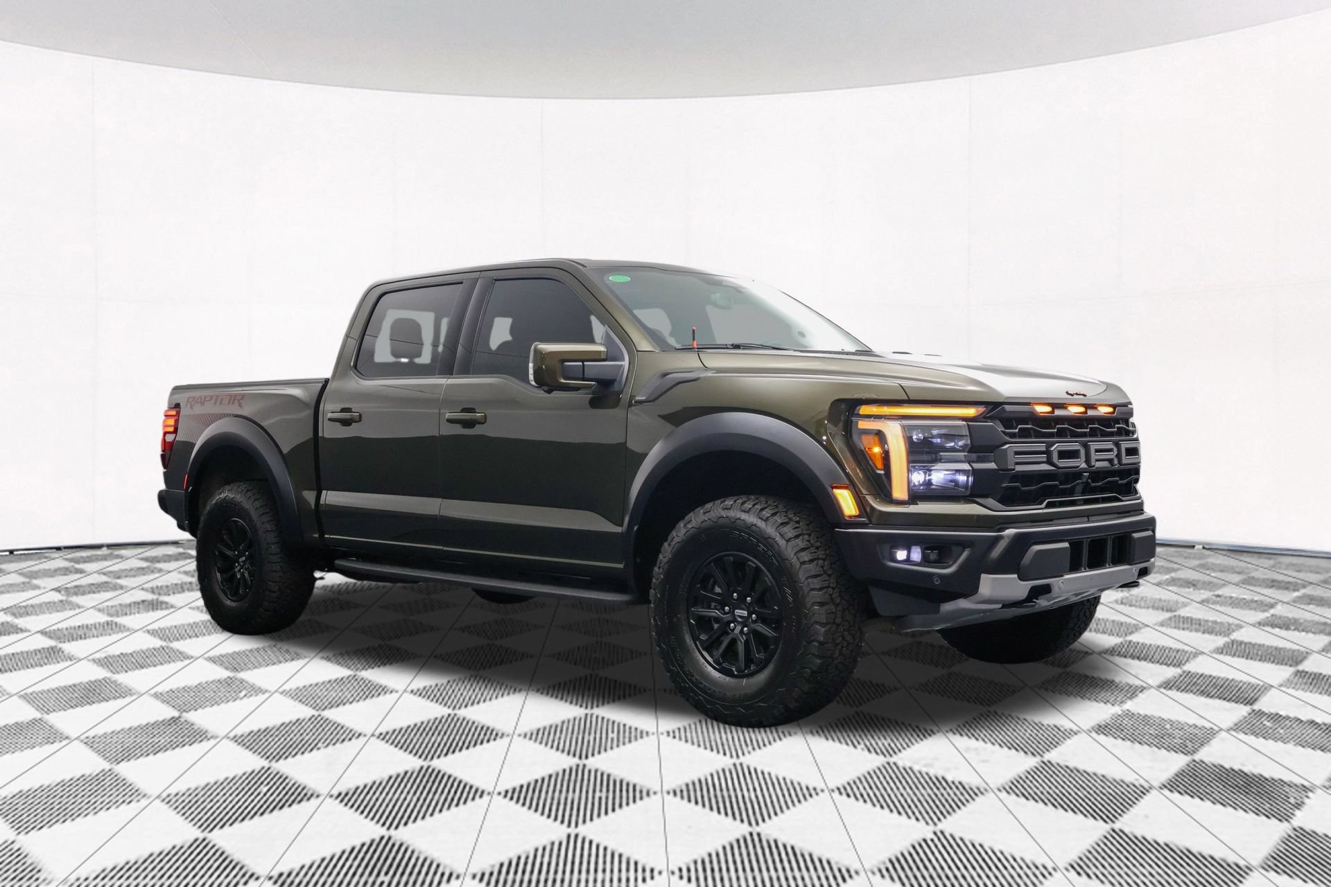 Used 2026 Ford F150 Raptor AWD/4WD image 45