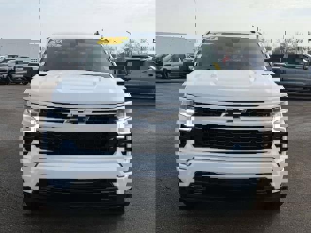 Used 2022 Chevrolet Silverado 1500 RST image 3