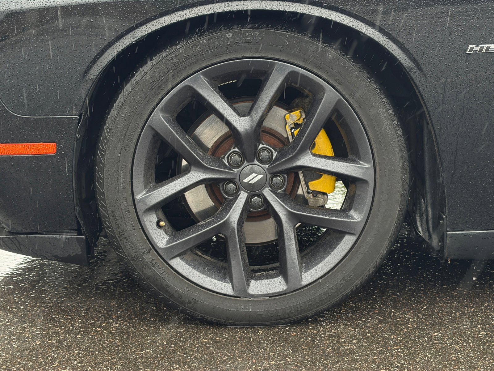 Used 2018 Dodge Challenger R/T RWD image 12