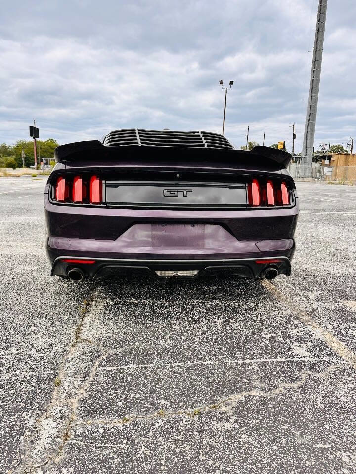 Used 2016 Ford Mustang GT Premium w/ Black Accent Package RWD image 8