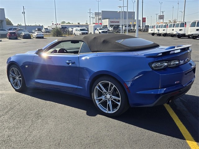 Used 2024 Chevrolet Camaro LT w/ RS Package image 5