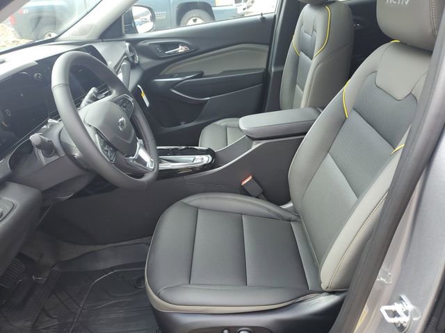 New 2026 Chevrolet Trax ACTIV w/ Sunroof Package image 17
