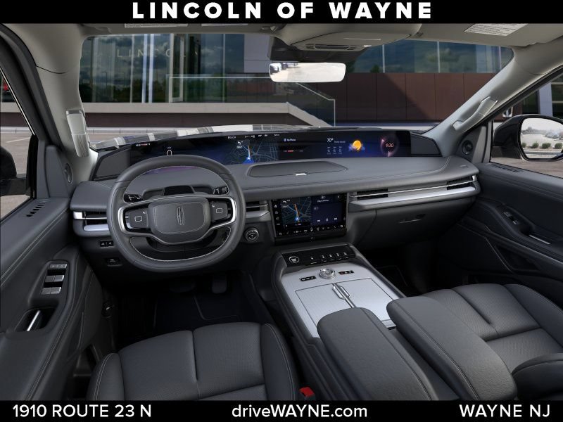 New 2026 Lincoln Navigator Premiere AWD/4WD image 10