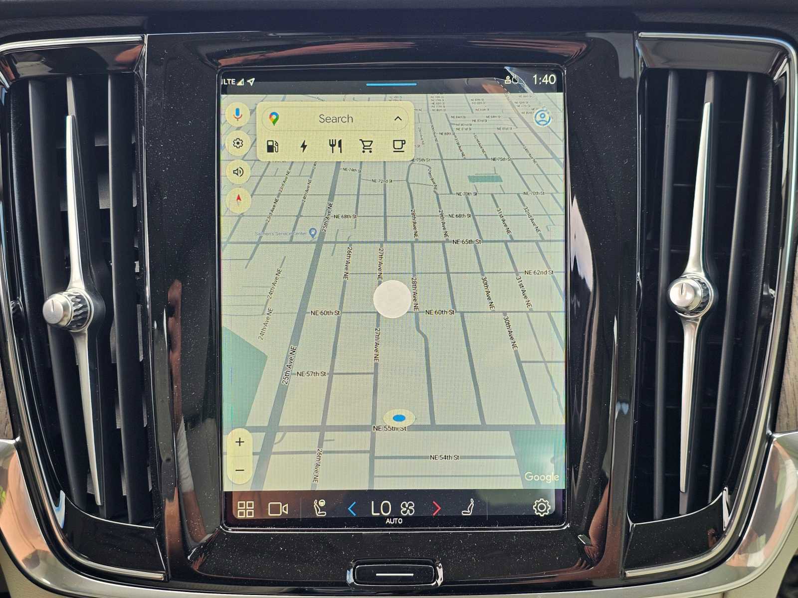 Used 2024 Volvo S90 T8 Ultimate image 29