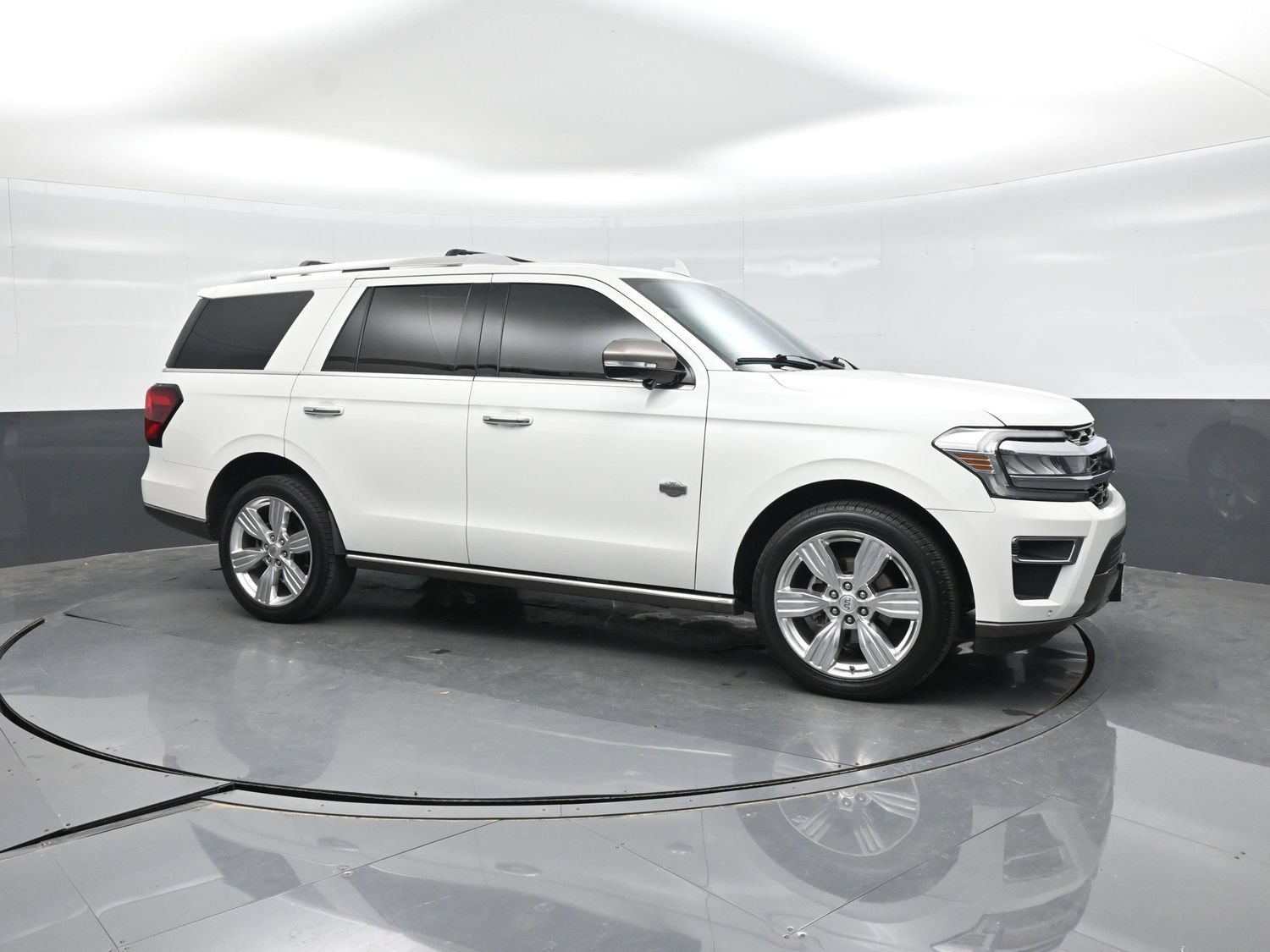Certified 2023 Ford Expedition King Ranch RWD image 13