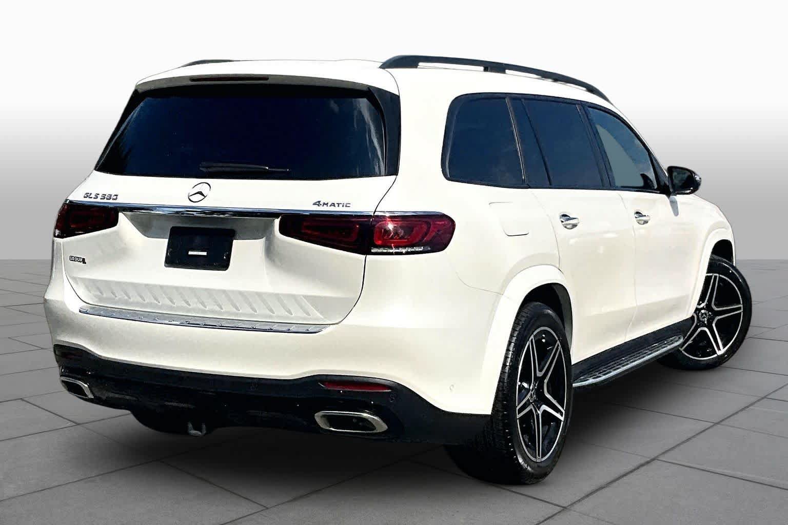 Used 2021 Mercedes-Benz GLS 580 4MATIC image 13