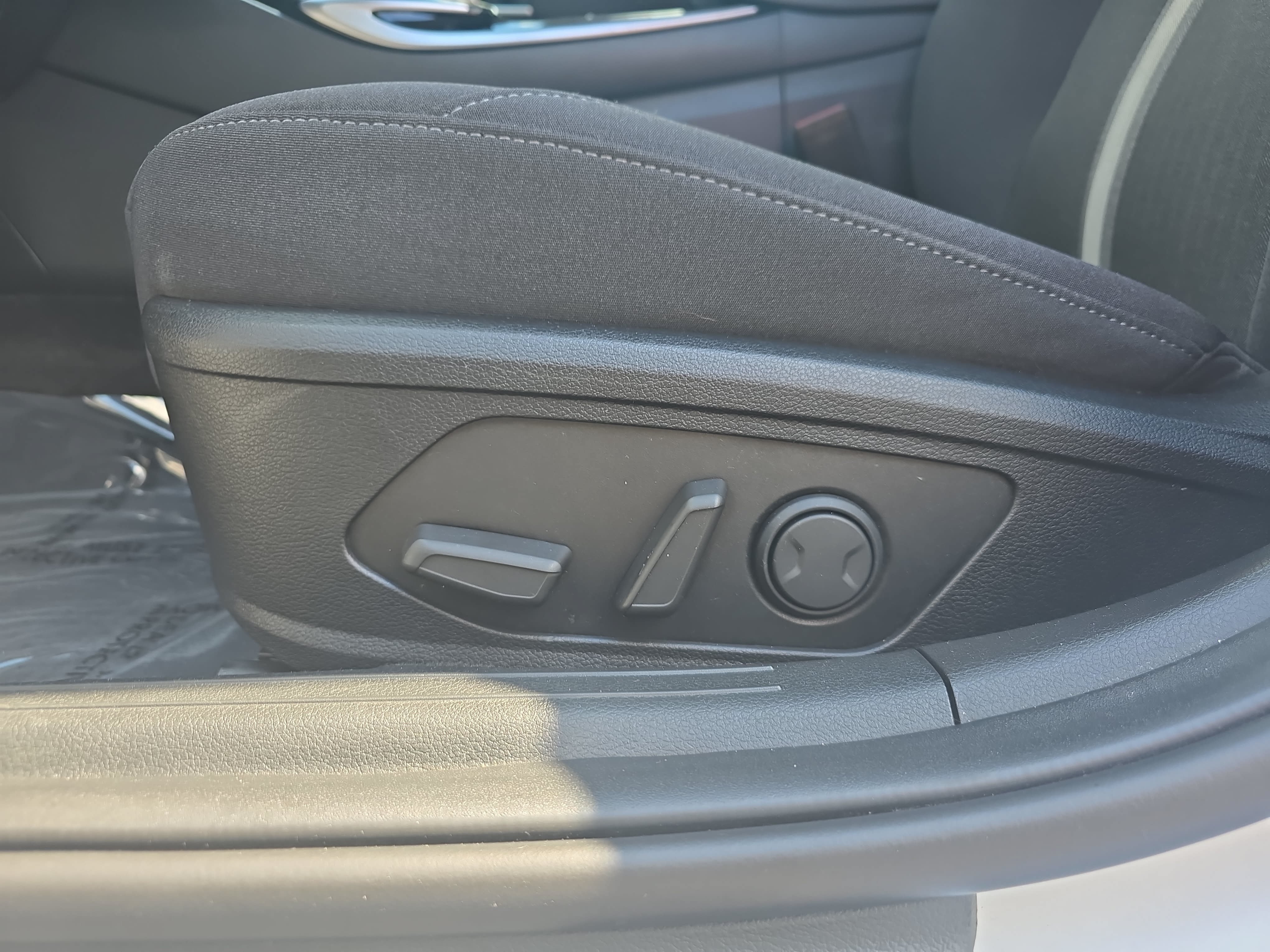 Used 2023 Hyundai Sonata SEL w/ Cargo Package FWD image 28