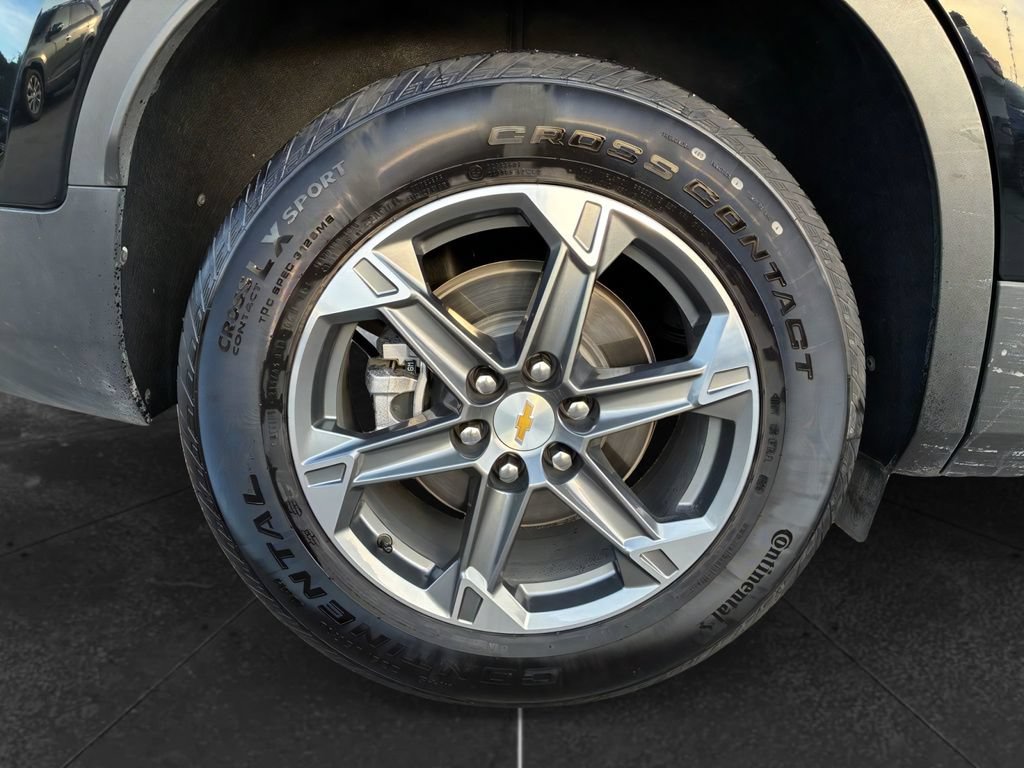 Used 2025 Chevrolet Blazer LT AWD/4WD image 8