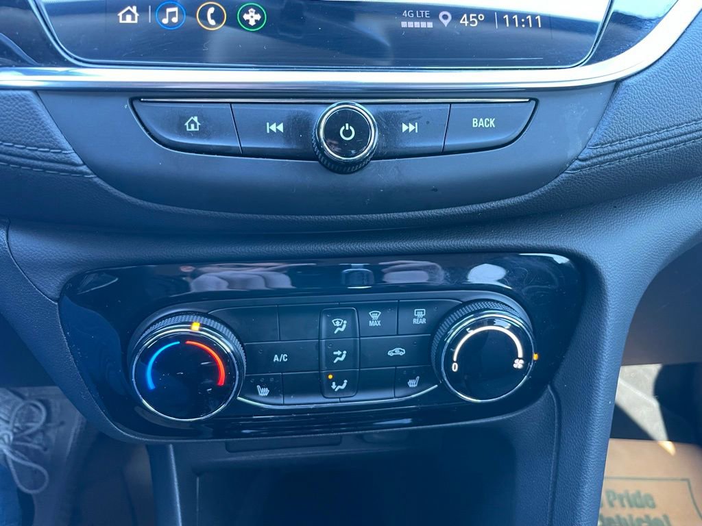 Used 2022 Buick Encore GX Preferred w/ Cold Weather Comfort Package AWD/4WD image 11