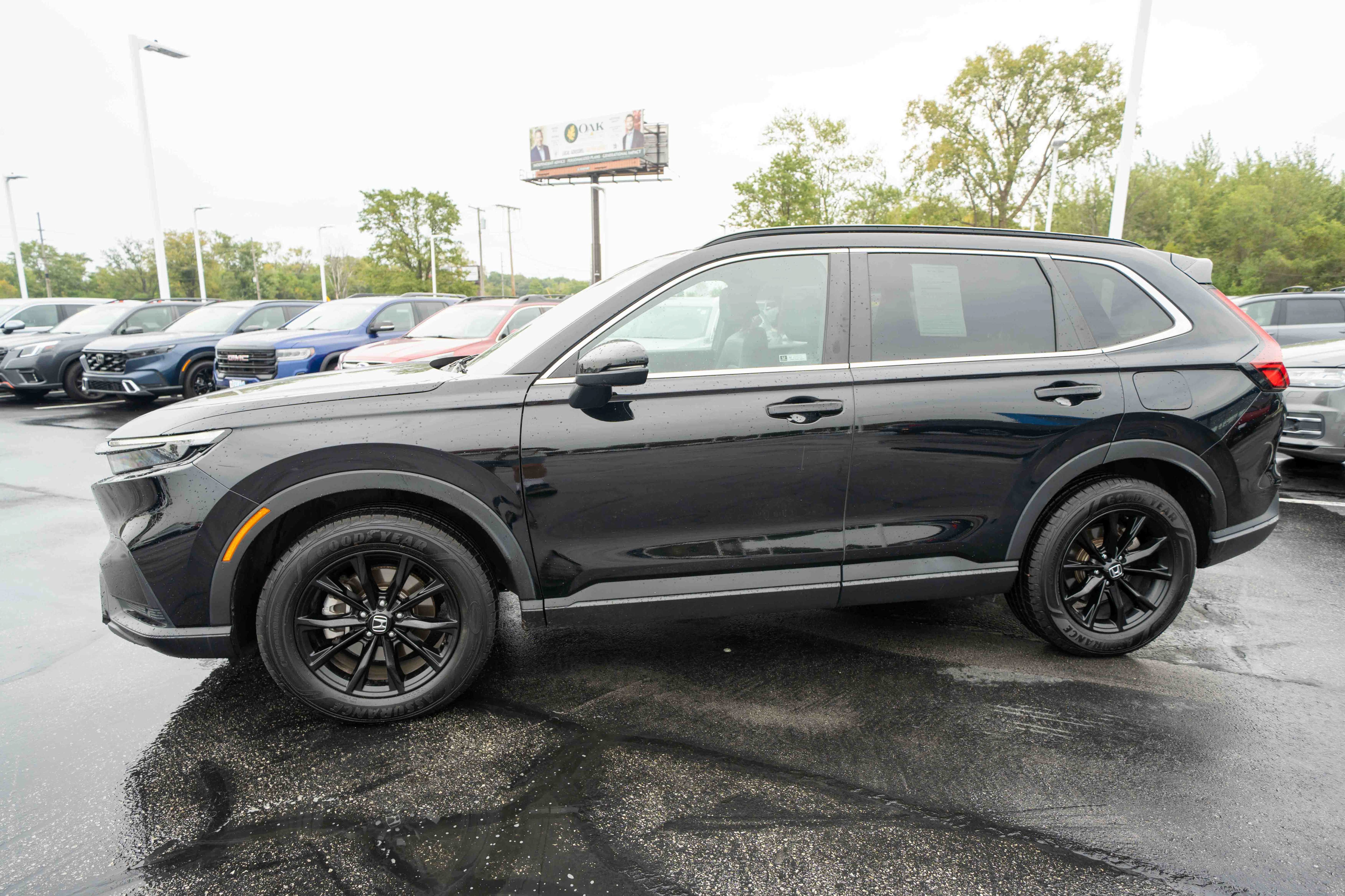 Used 2024 Honda CR-V Sport-L image 3