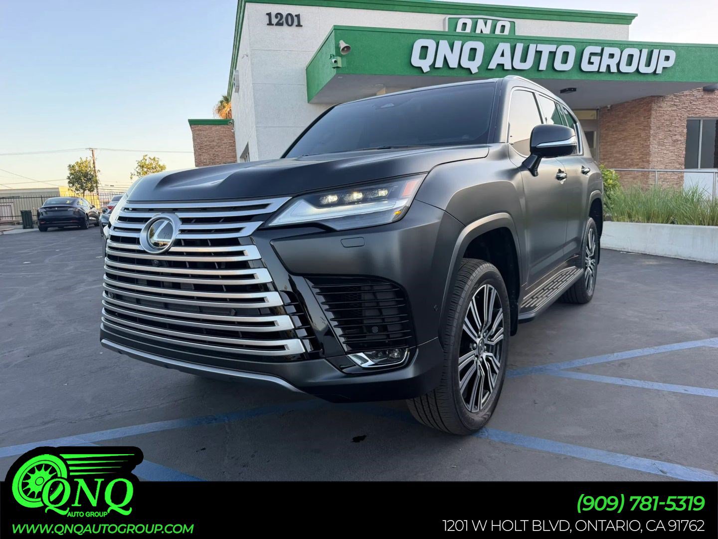 Used 2026 Lexus LX 700h Luxury w/ Accessory Package (Z1) AWD/4WD image 1