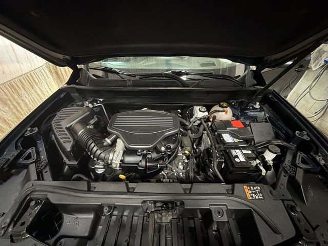 Certified 2022 GMC Acadia AT4 w/ Technology Package image 28