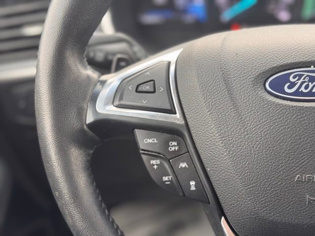 Certified 2019 Ford Edge SEL w/ Equipment Group 201A image 10