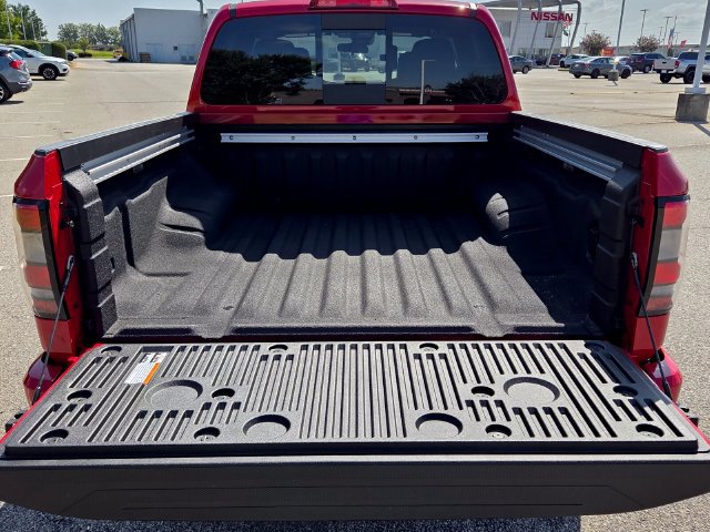New 2027 Nissan Frontier SV w/ SV Convenience Package RWD image 11