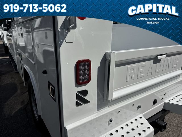 New 2026 Ford F250 XL w/ XL Chrome Package AWD/4WD image 17