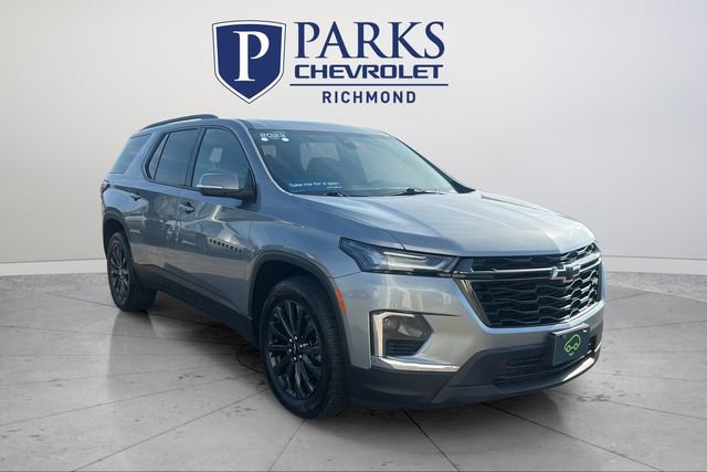 Used 2023 Chevrolet Traverse RS