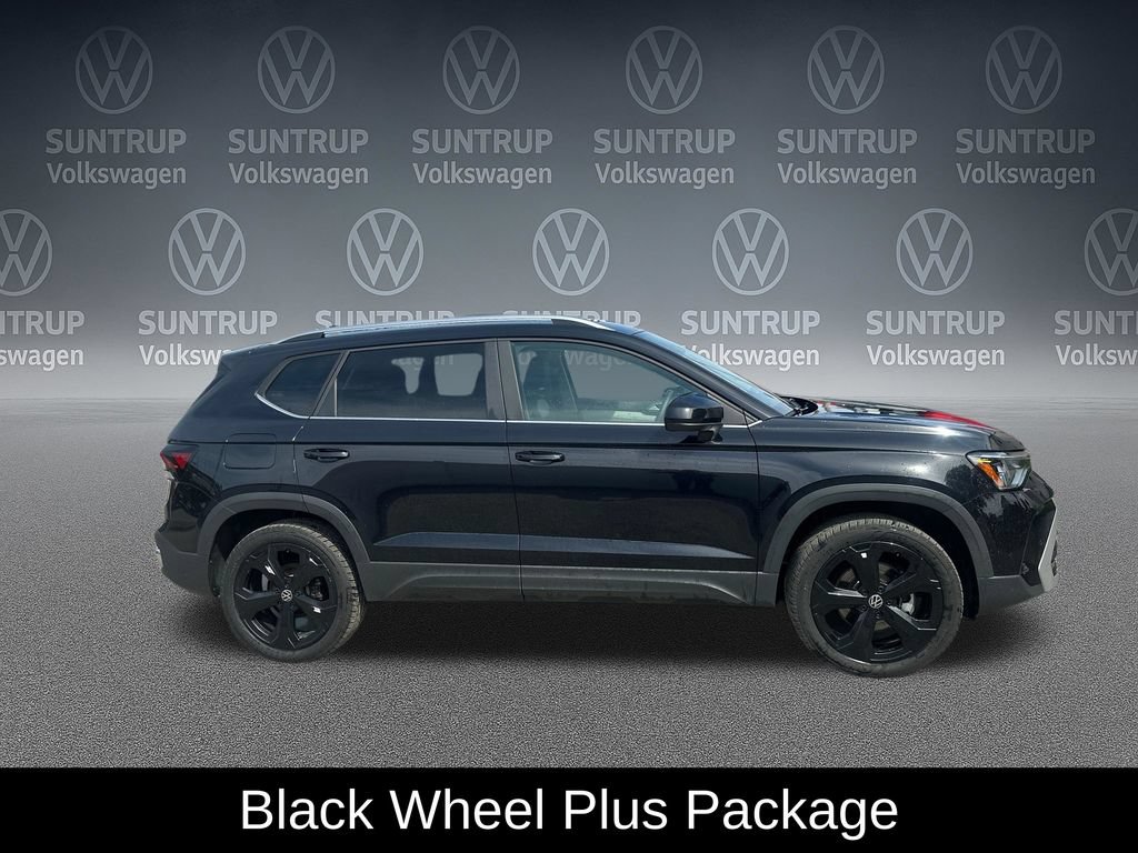 Used 2025 Volkswagen Taos SEL w/ Black Wheel Plus Package AWD/4WD image 8