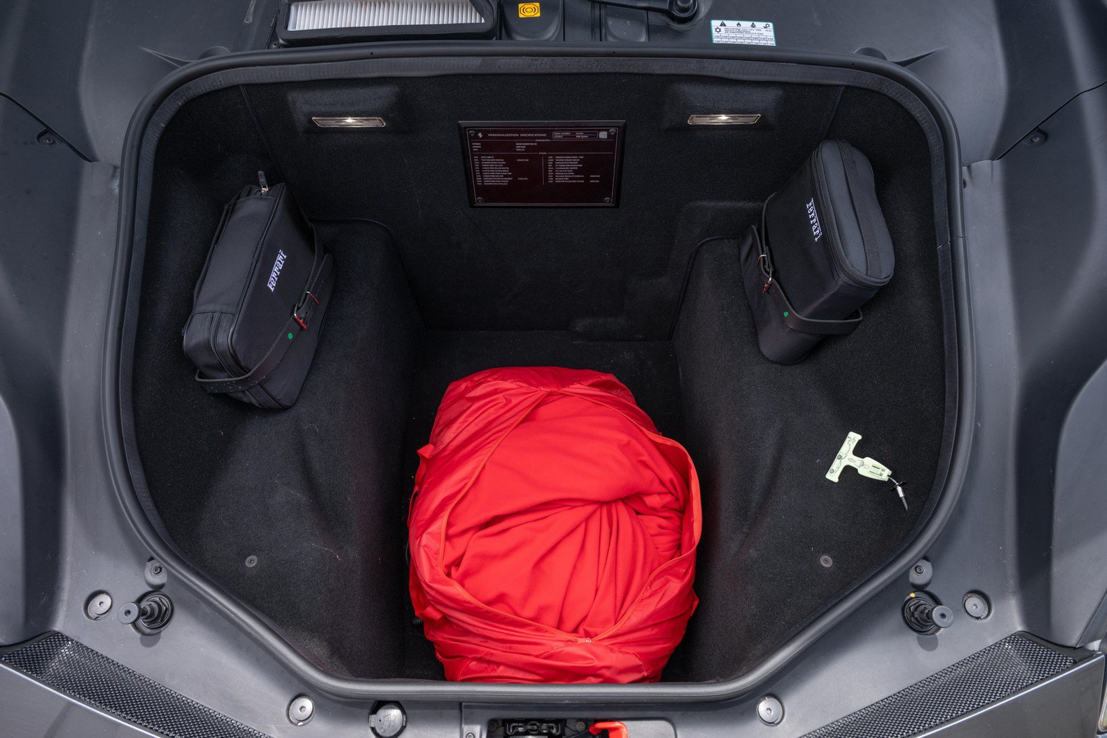 Used 2017 Ferrari 488 Spider RWD image 12