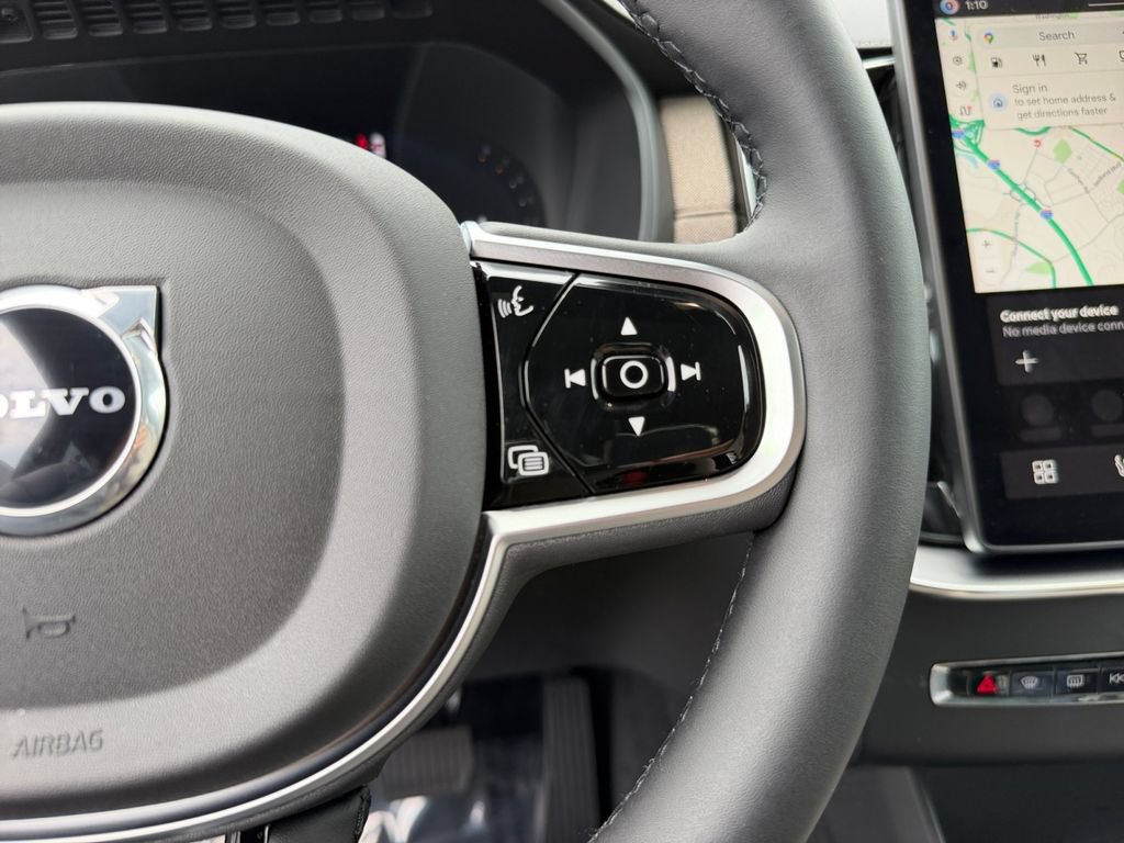 Certified 2026 Volvo XC90 B6 Plus AWD/4WD image 19