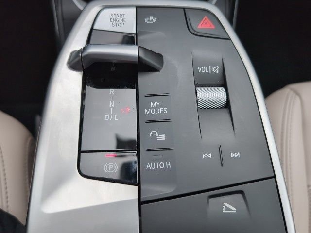Used 2025 BMW X1 xDrive28i w/ Convenience Package image 18
