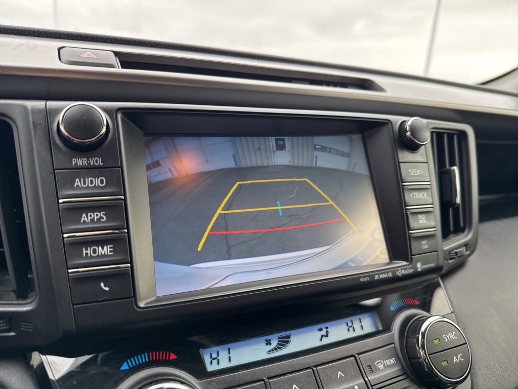 Used 2018 Toyota RAV4 Limited image 23