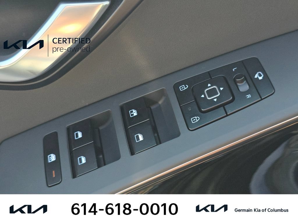 Certified 2023 Kia Niro EX Touring FWD image 26