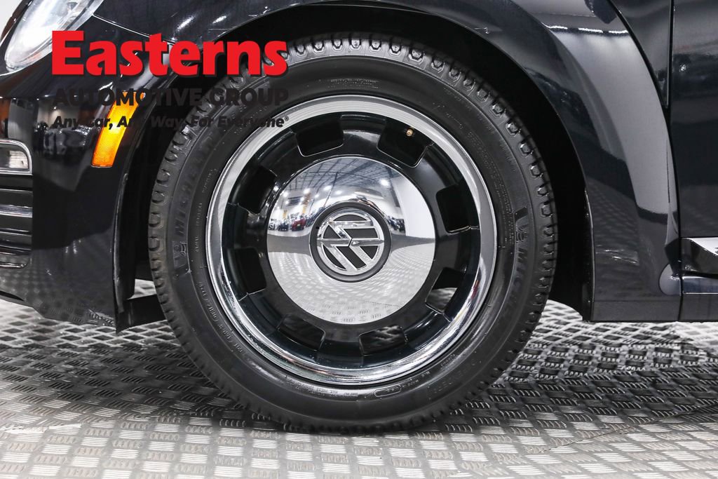 Used 2018 Volkswagen Beetle 2.0T S image 29