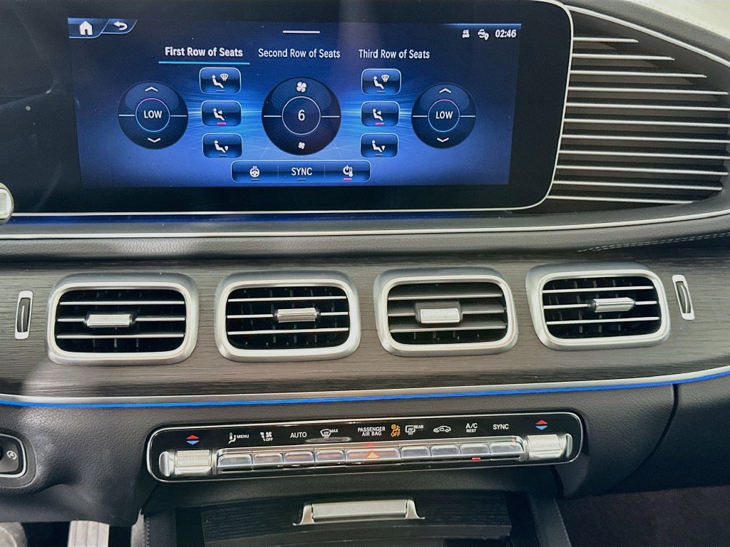 Used 2024 Mercedes-Benz GLS 450 4MATIC image 16