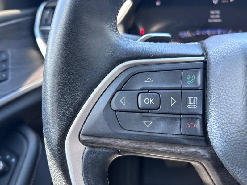 Used 2022 Jeep Grand Cherokee L Limited image 15