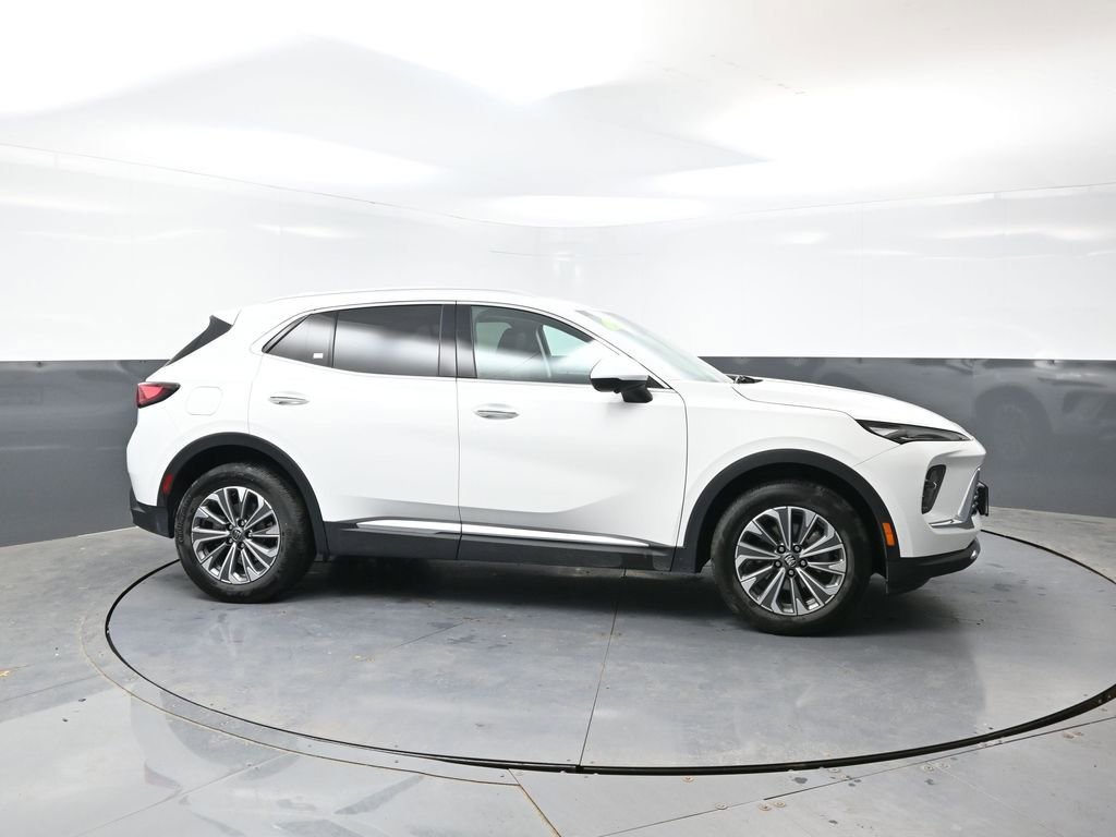 Used 2024 Buick Envision Preferred AWD/4WD image 4
