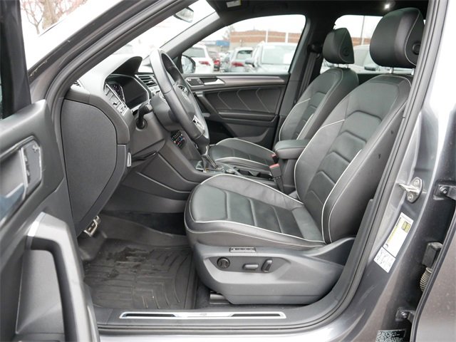 Used 2022 Volkswagen Tiguan SEL R-Line image 13