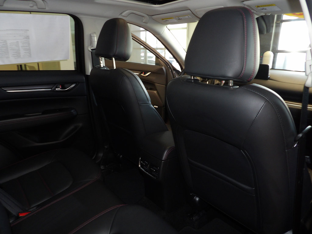 Certified 2025 MAZDA CX-5 Carbon Edition AWD/4WD image 17
