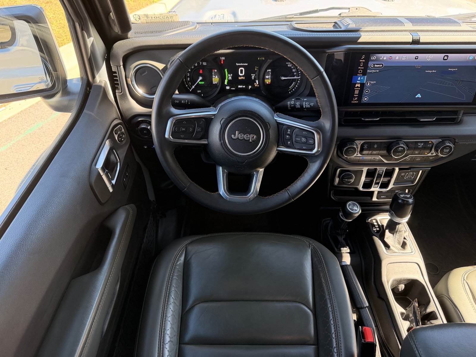 Used 2024 Jeep Wrangler High Altitude AWD/4WD image 6