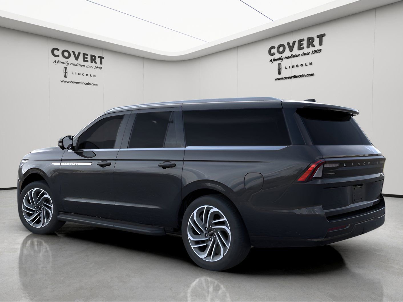 New 2026 Lincoln Navigator L Premier image 4