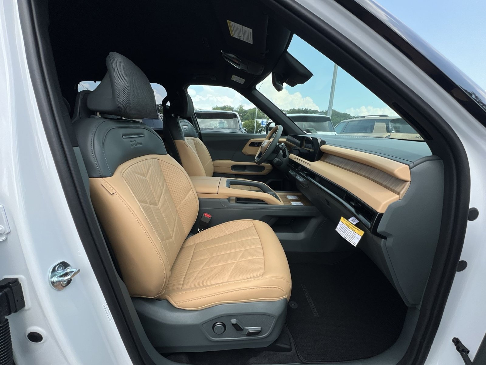 New 2027 Kia Telluride SX X-Line AWD/4WD image 36