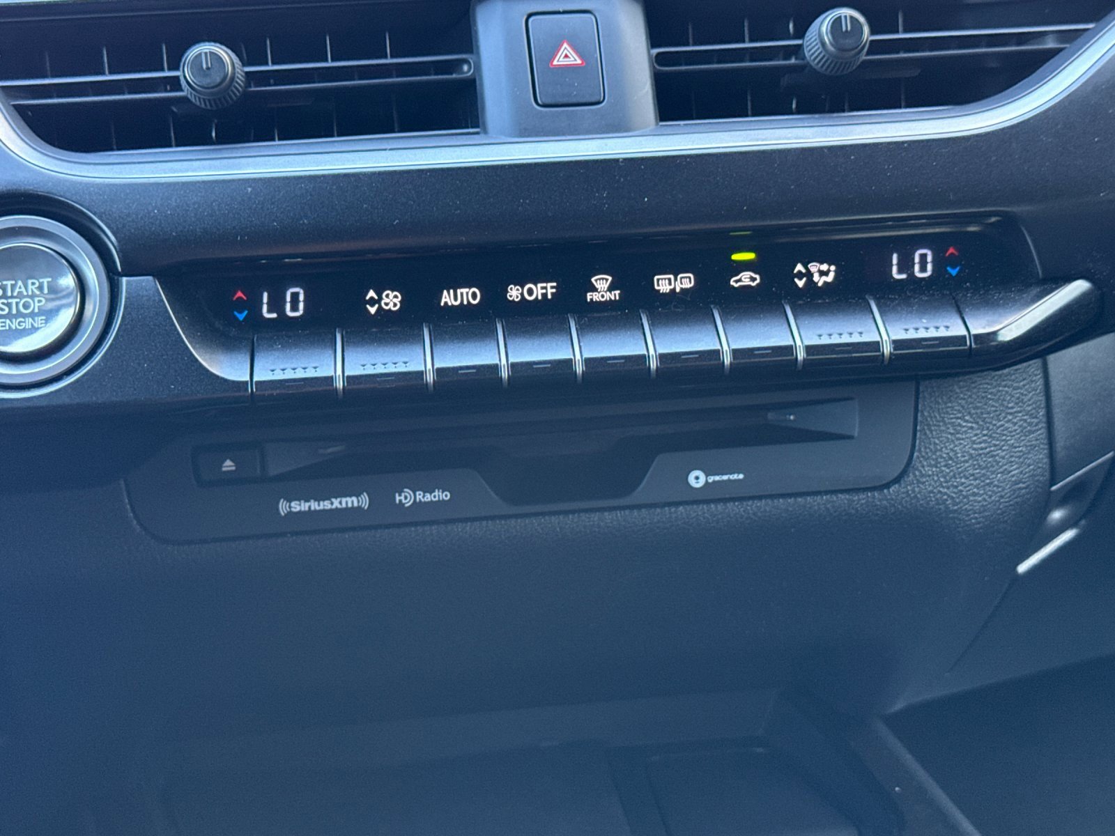 Used 2019 Lexus UX 200 F Sport image 18