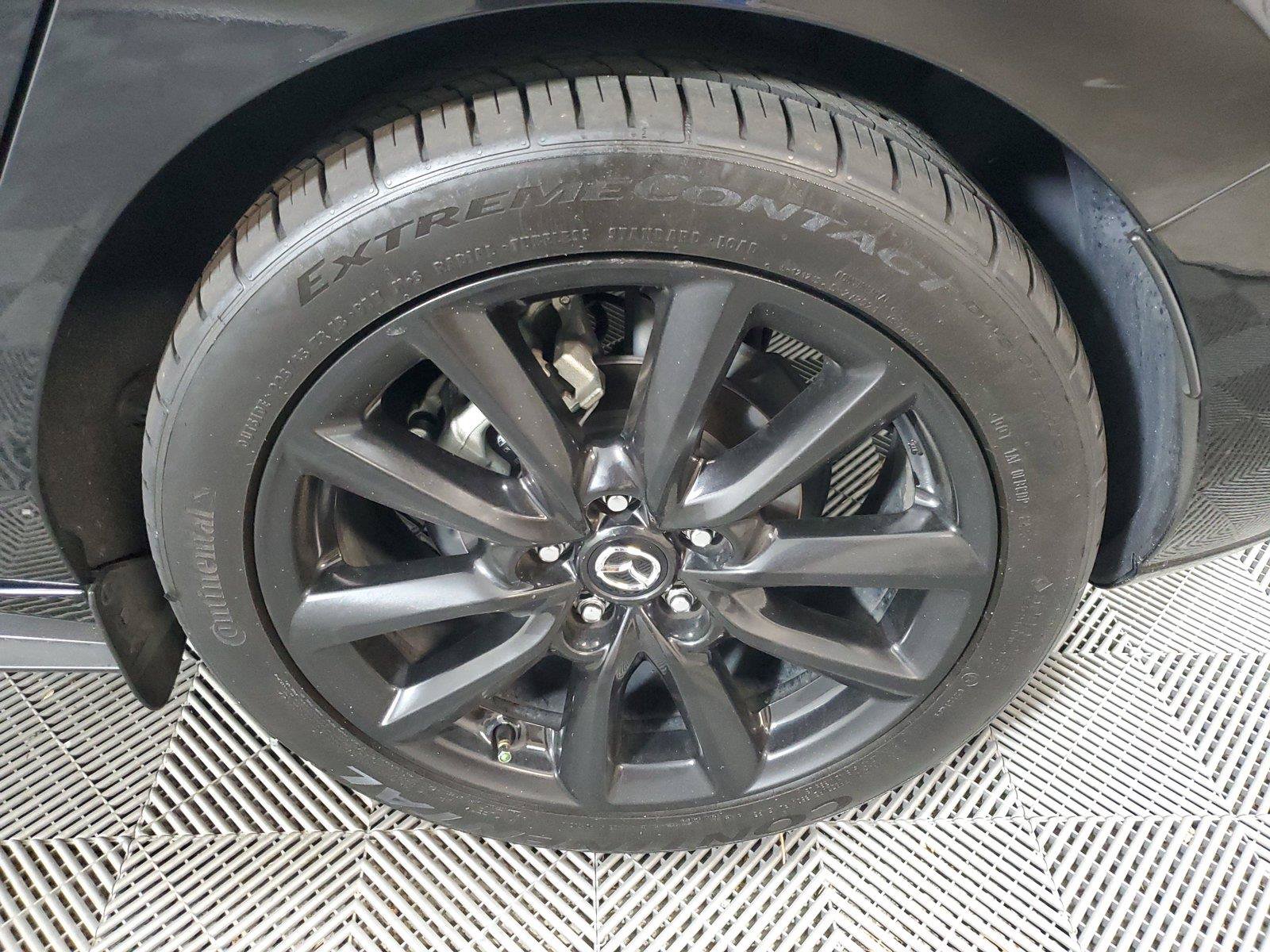Used 2023 MAZDA MAZDA3 s AWD/4WD image 11