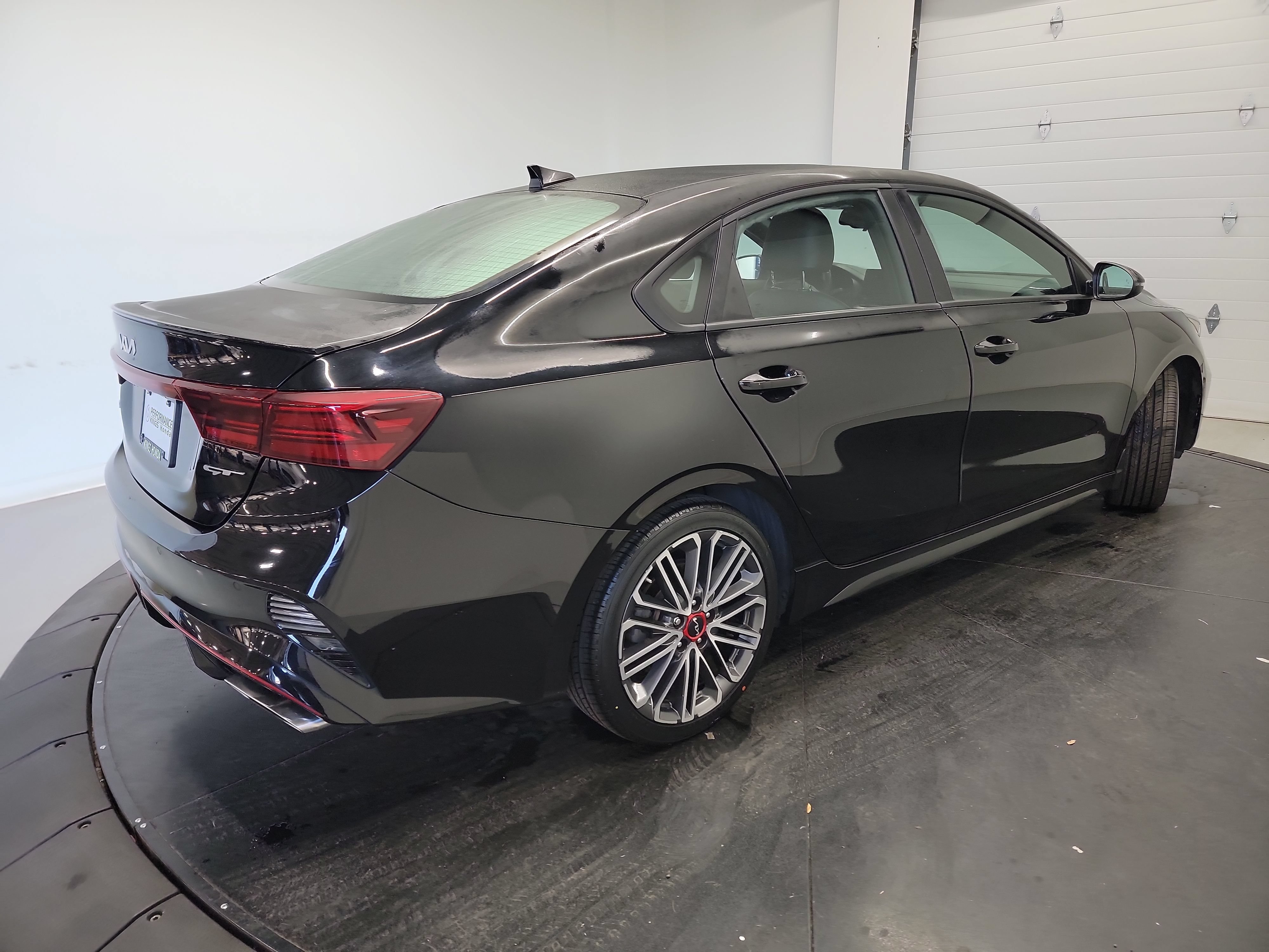 Used 2023 Kia Forte GT w/ GT2 Package FWD image 9
