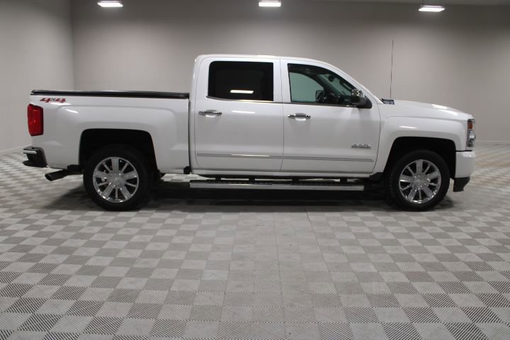Used 2018 Chevrolet Silverado 1500 High Country AWD/4WD image 13