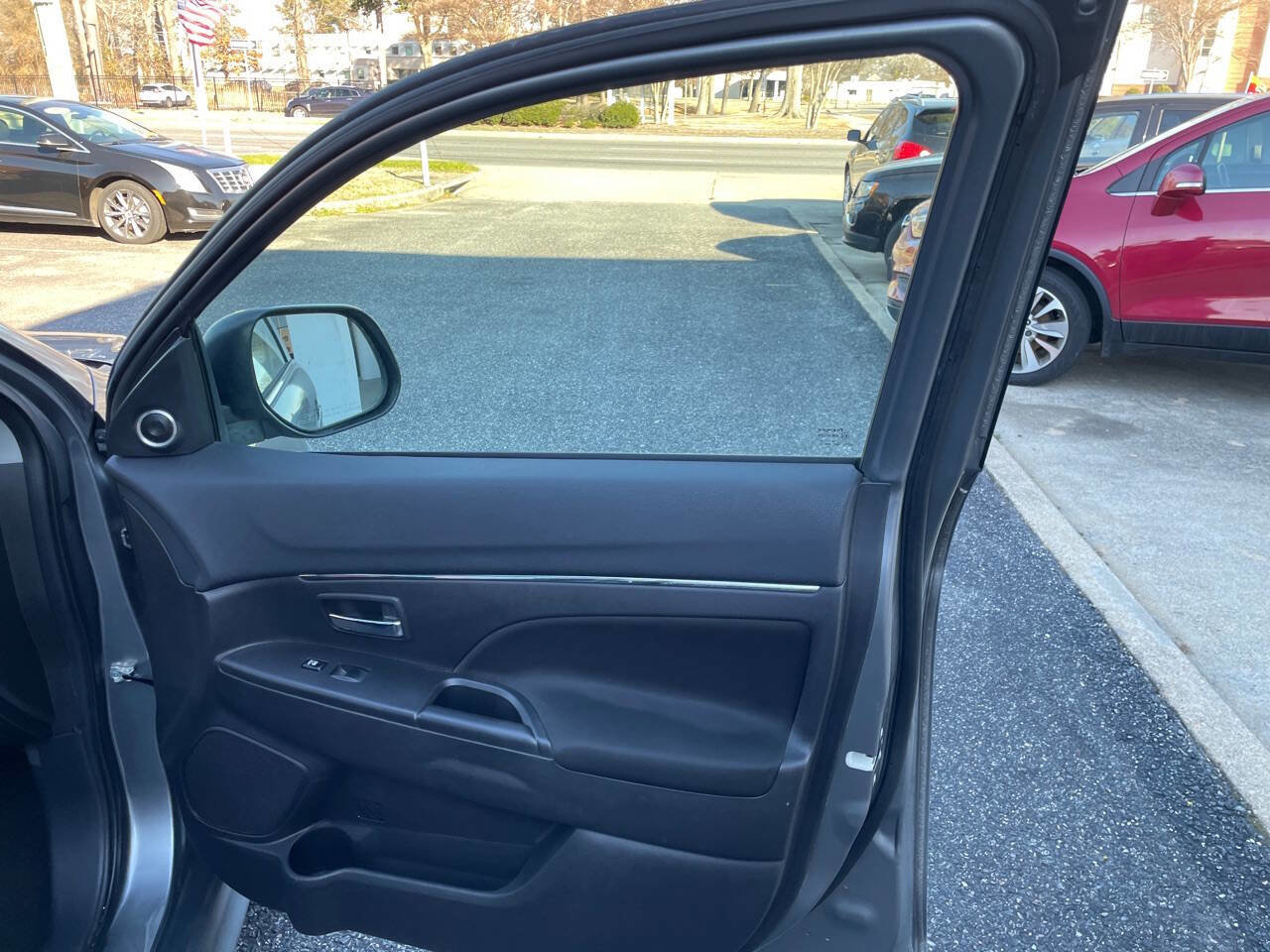 Used 2013 Mitsubishi Outlander Sport SE image 31