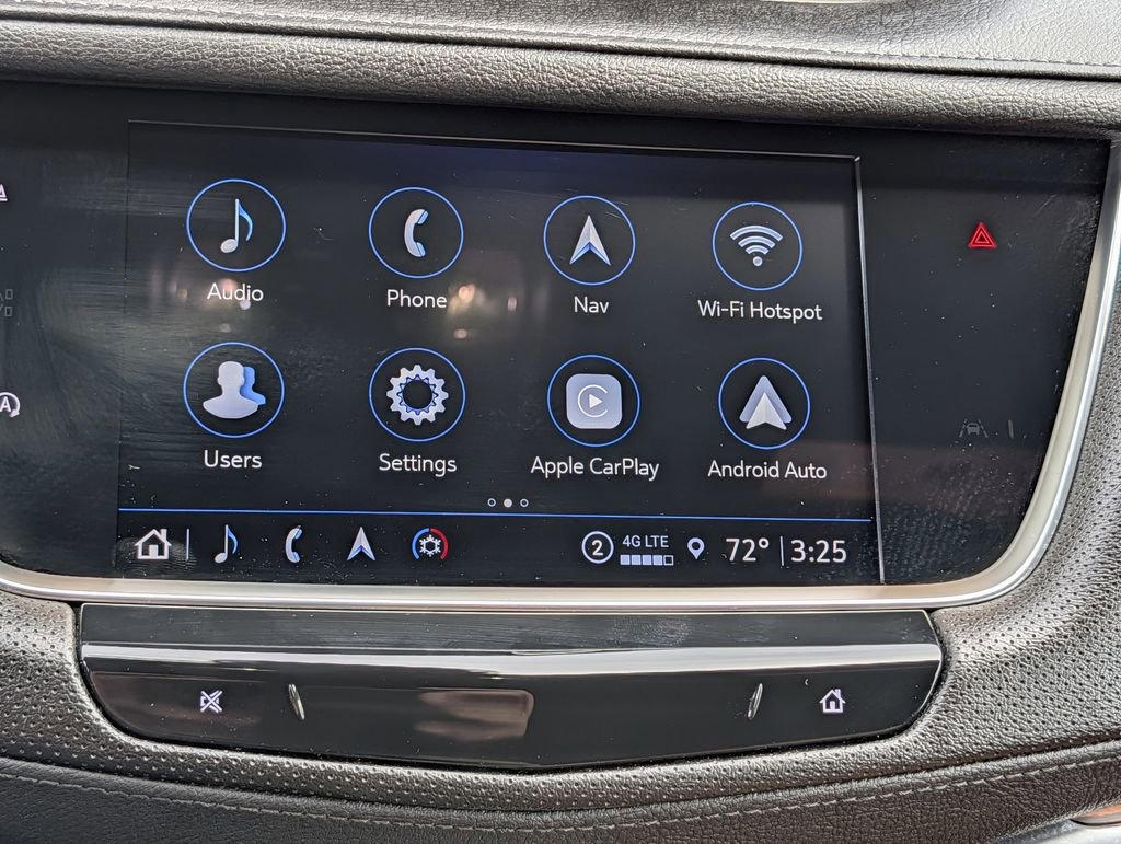 Used 2022 Cadillac XT5 Premium Luxury image 16