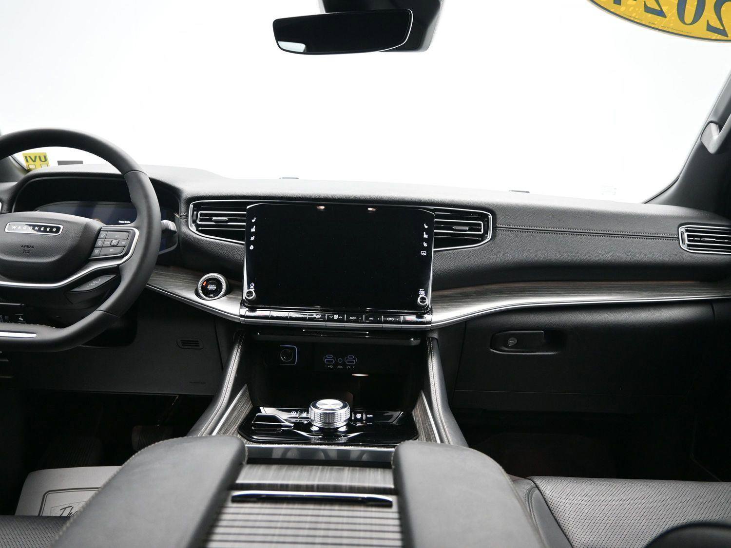 Used 2024 Jeep Wagoneer Series II image 14