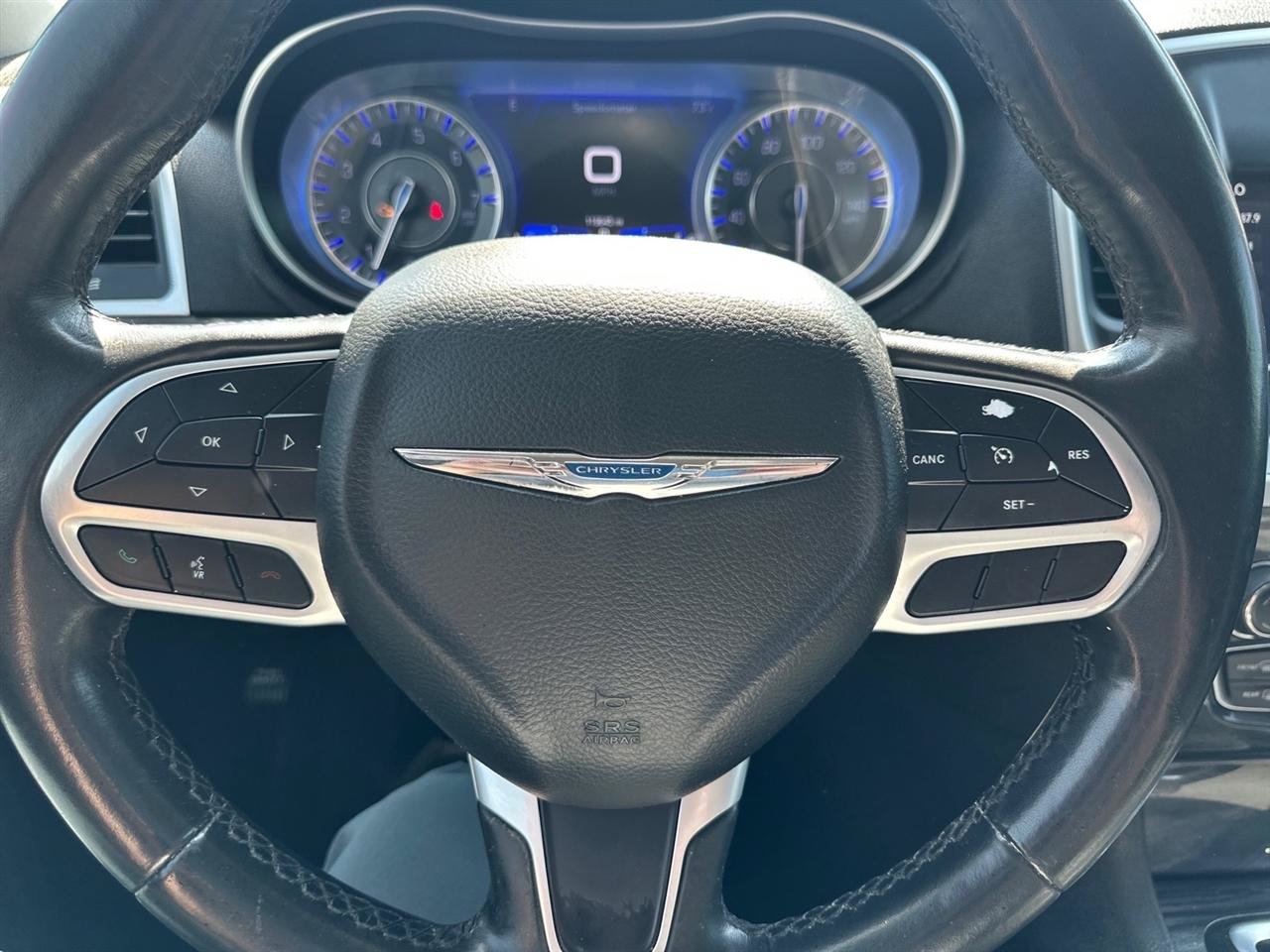 Used 2020 Chrysler 300 Touring w/ Sport Appearance Package RWD image 19