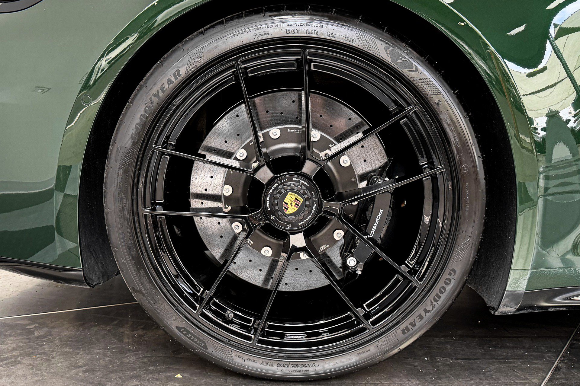 Used 2026 Porsche 911 GTS image 32