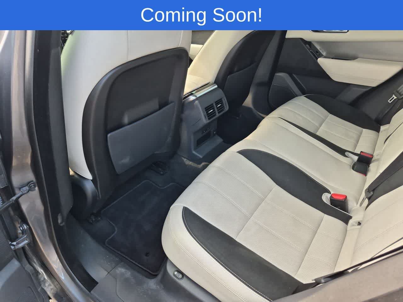 Used 2019 Land Rover Range Rover Velar S AWD/4WD image 18