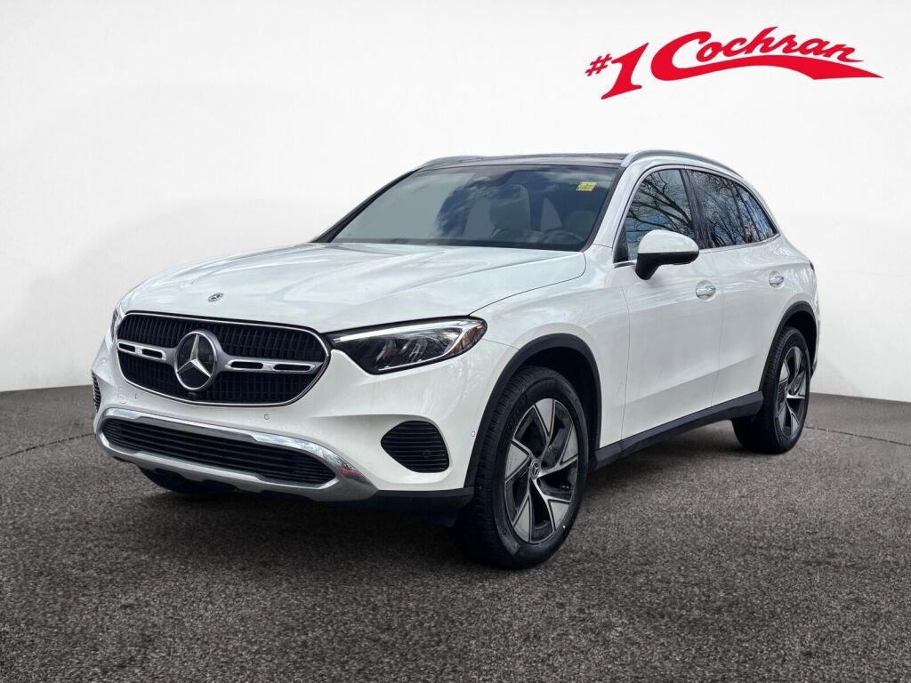 Used 2024 Mercedes-Benz GLC 300 4MATIC image 28